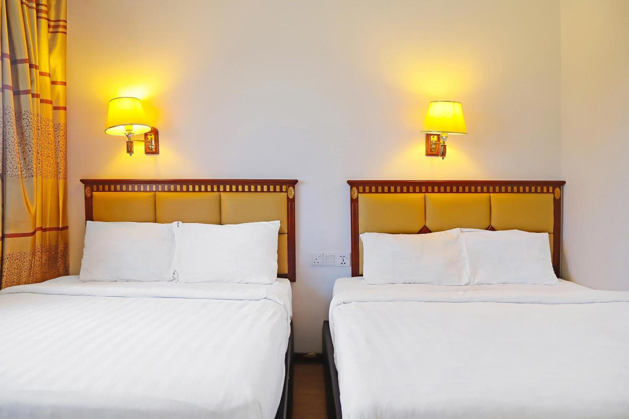 Super Oyo 90464 Borneo Suites Hotel โกตาคินาบาลู ภายนอก รูปภาพ